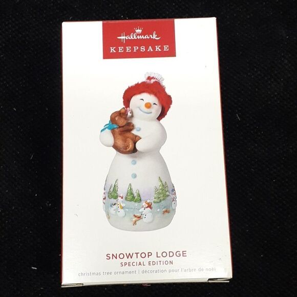 '2022 Hallmark Keepsake ornament - Picture 1 of 5